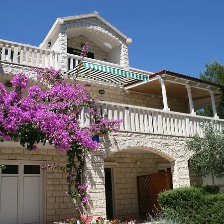 Jagoda Guest house 3*