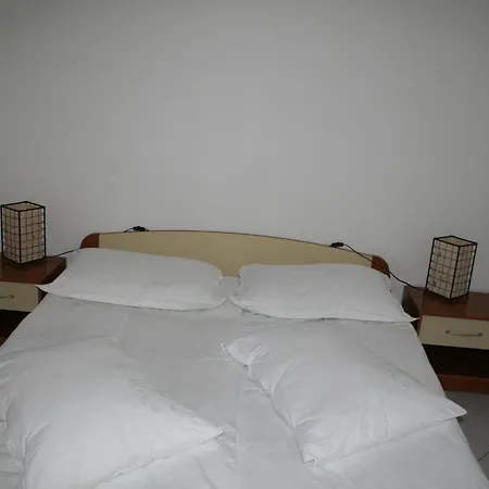 Guest house Jagoda Bol